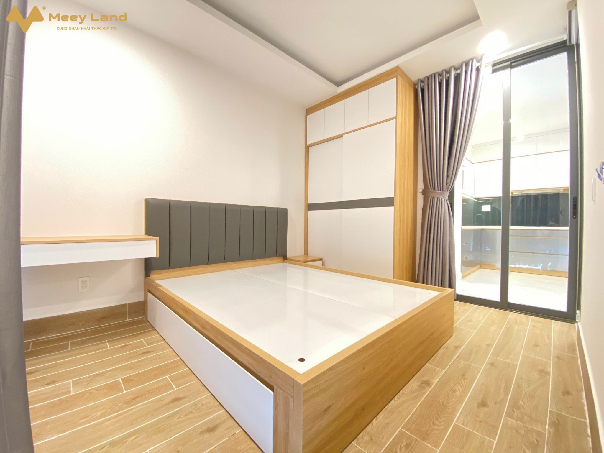 Bán gấp căn hộ 2 phòng ngủ 74m2 nhà hoàn thiện giá 5,3 tỷ tổng giá