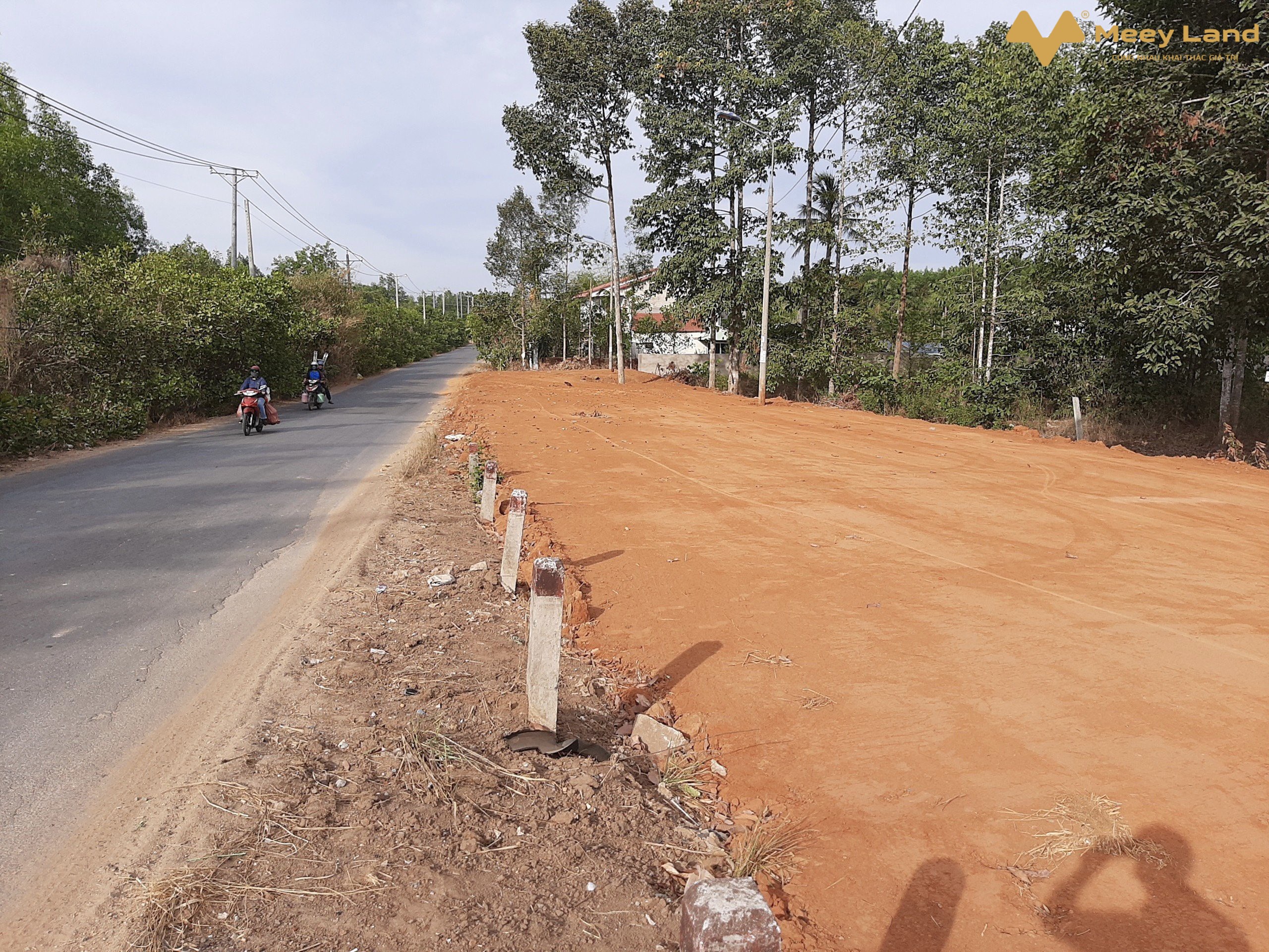 Cần bán một số lô đất Phước Bình - Long Thành, giá chỉ 1,2 triệu/m2 đến 3,5 triệu/m2. Vị trí đẹp, giá tốt