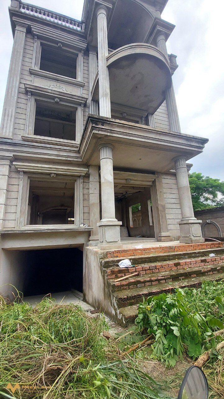 Bán nhà chính chủ quận 2, biệt thự giao Thạnh Mỹ Lợi, giá 63 tỷ