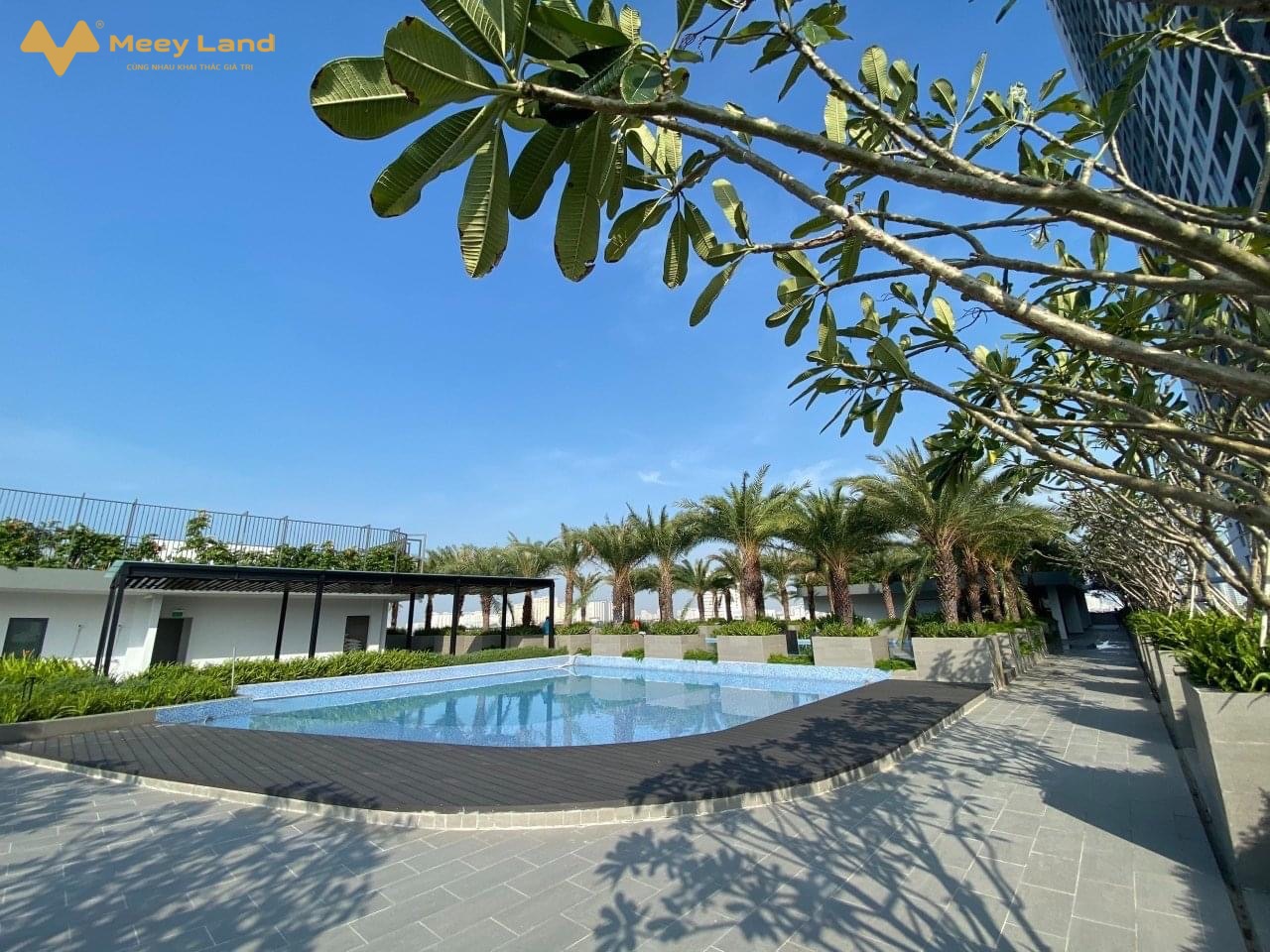 Bán căn officetel 27m2 view ĐN thoáng tại Lavida Plus Q7, bán giá 1,75 tỷ bao phí chuyển nhượng