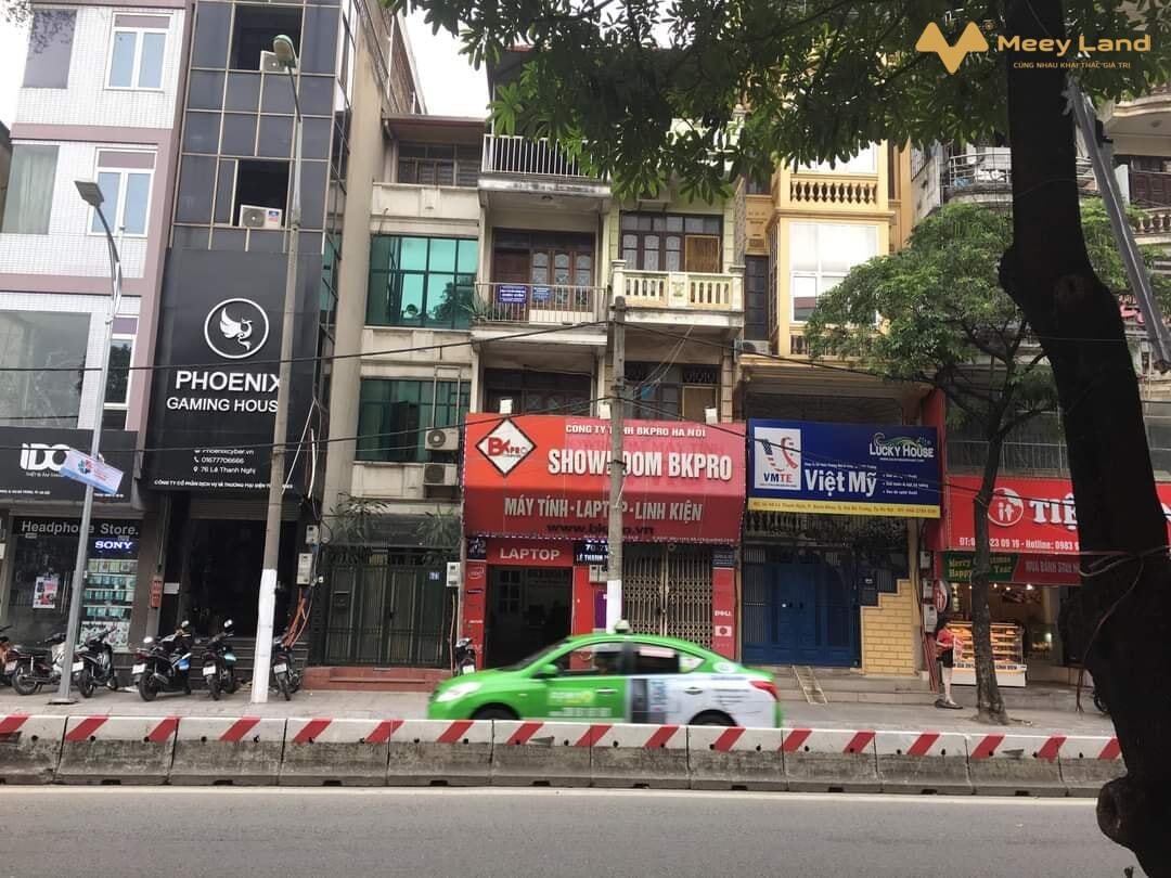 Bán gấp nhà mặt phố Bạch Mai, 2 tầng, mặt tiền 3m, giá 11,2 tỷ