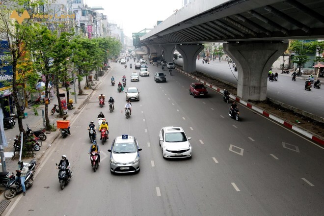 Bán gấp nhà mặt phố Minh Khai 120m2, 1 tầng, mặt tiền 3,6m, 25,5 tỷ