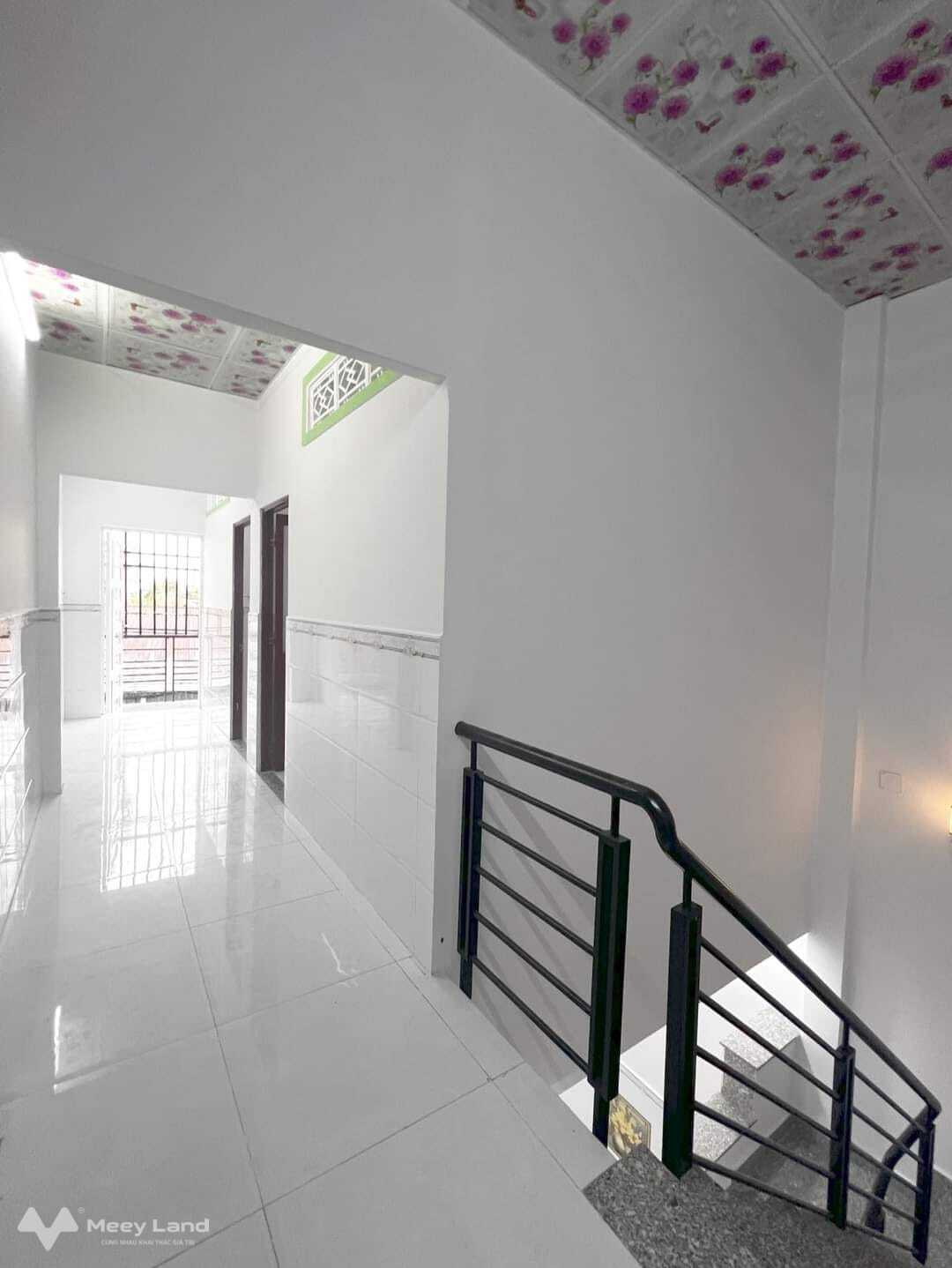 Bán nhà 2 phòng ngủ gần trường tiểu học Xuân Thới Thượng 1,6 tỷ gọi xem nhà