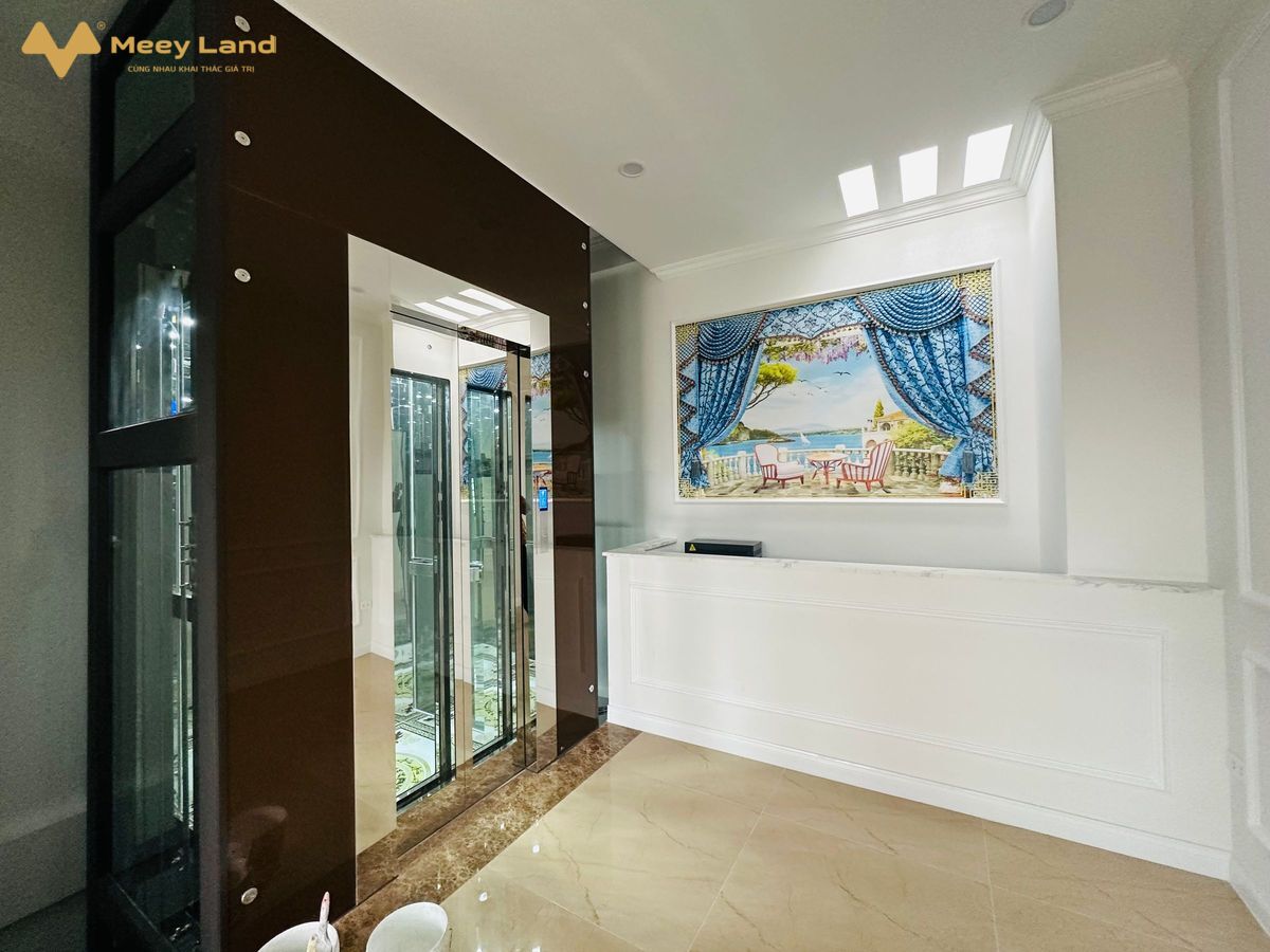 Cần bán gấp nhà phân lô phố Phạm Tuấn Tài, 55m2, vỉa hè, 3 ô tô tránh, thang máy, 19,7 tỷ