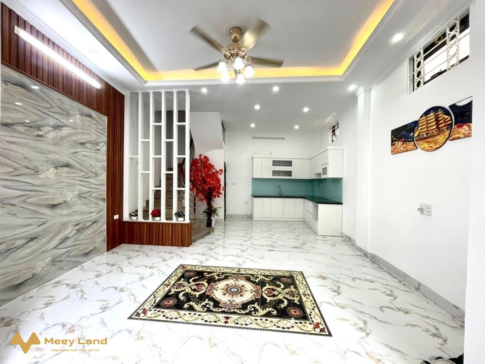 Bán nhà Phương Canh 35m2, 5 tầng, chỉ 20m ô tô đỗ, 2 mặt tiền thoáng, giá 5.3 tỷ