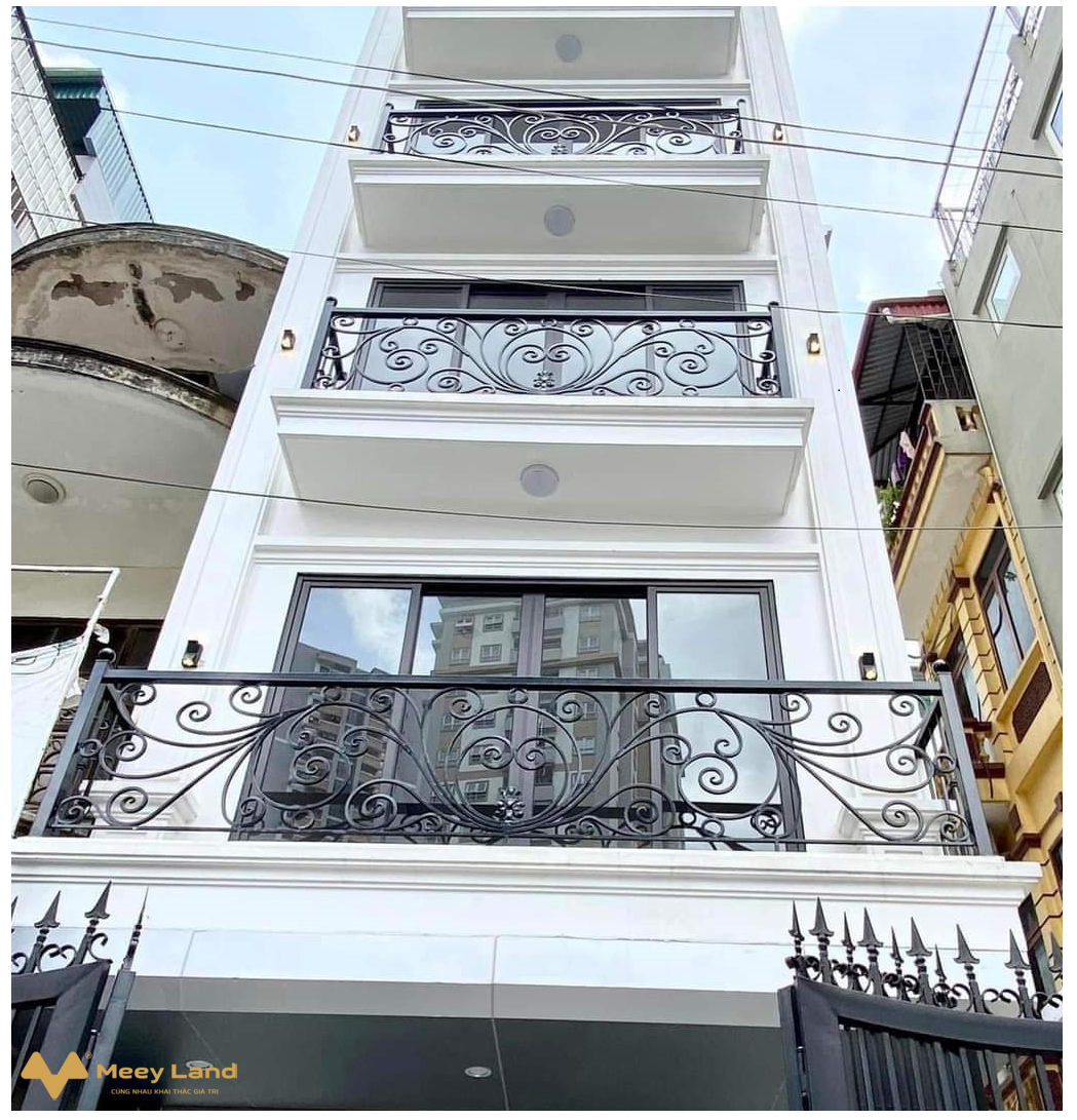 Chính chủ bán nhà An Khánh xây 5 tầng, nội thất đẹp, gần đường lớn ô tô đỗ