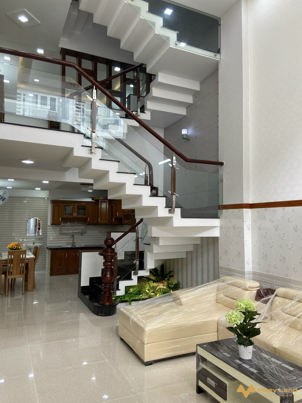 Bán nhà hẻm 340 đường Quang Trung, phường 10, Gò Vấp, 4m x 16m, giá 8,7 tỷ nhà 3 lầu