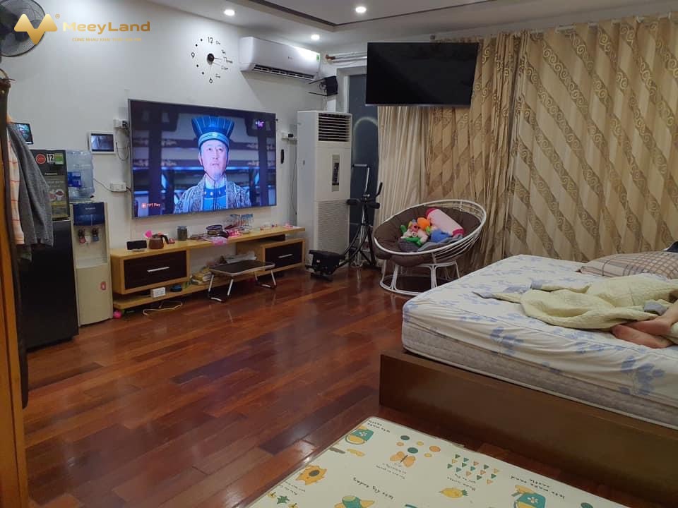 Bán gấp nhà ngõ 213 Trung Kính, phường Trung Hòa, quận Cầu Giấy, Hà Nội