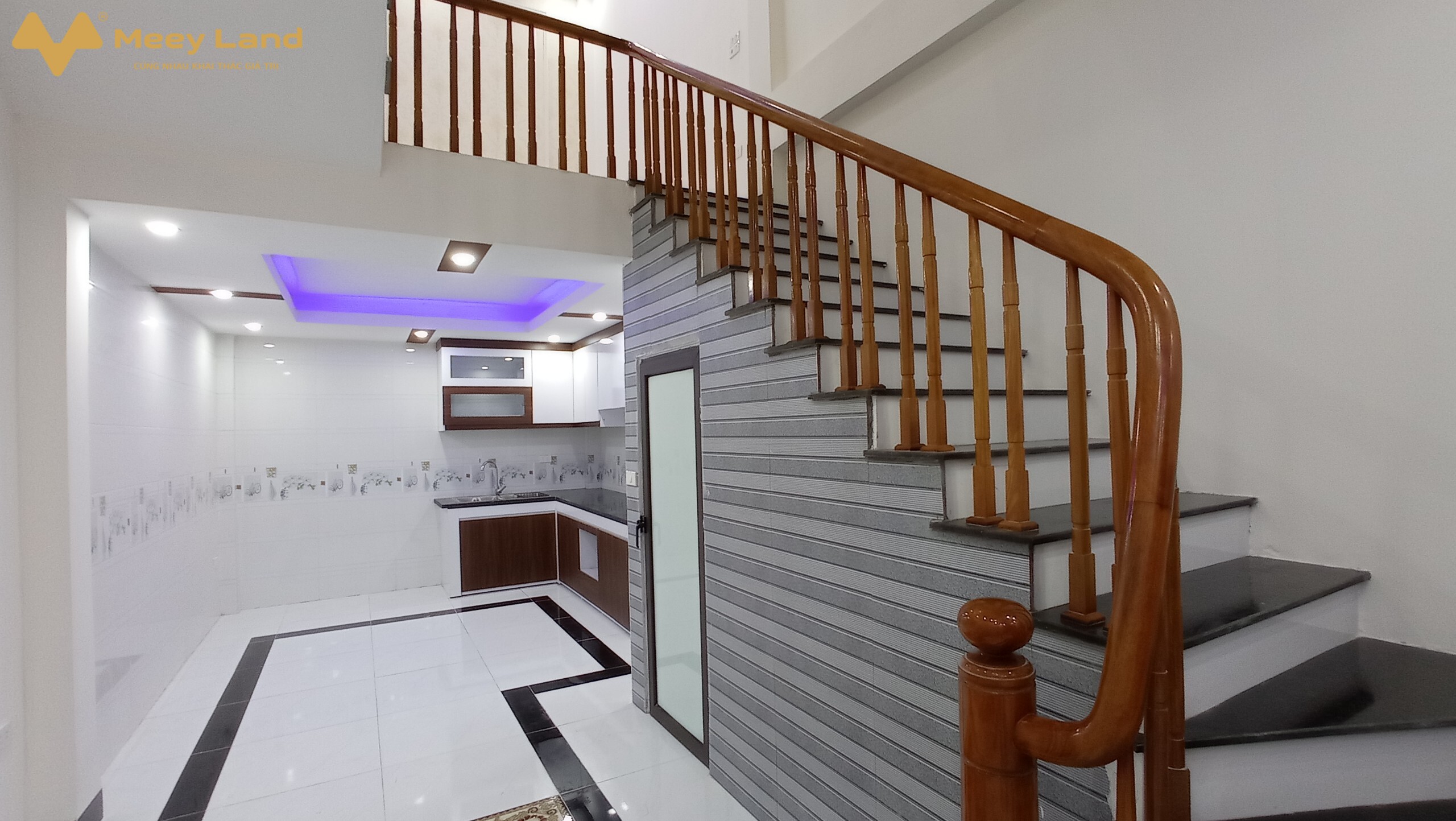 Nhà phân lô, ô tô đỗ cửa tại Đa Sỹ, Hà Trì, Kiến Hưng, diện tích 38m2 x 5 tầng, 4 phòng ngủ, 1 phòng thờ, 1 sân phơi
