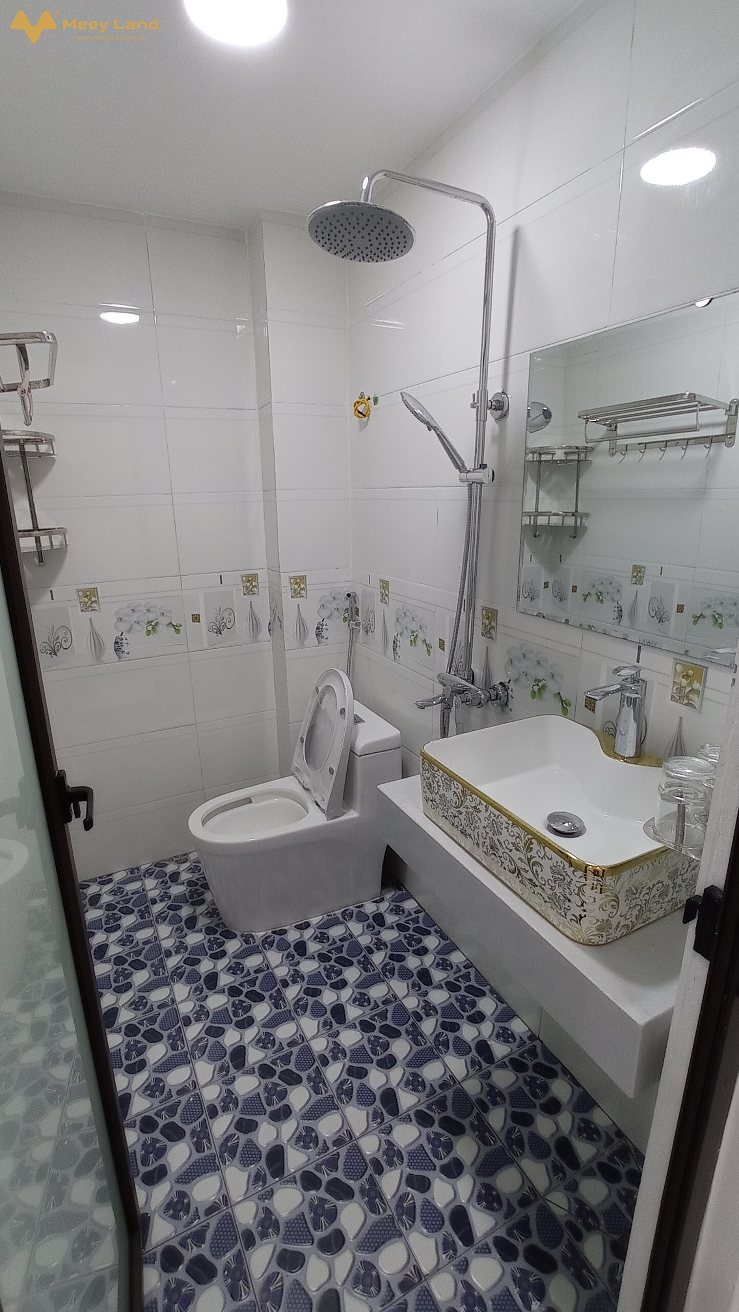 Nhà phân lô, ô tô đỗ cửa tại Đa Sỹ, Hà Trì, Kiến Hưng, diện tích 38m2 x 5 tầng, 4 phòng ngủ, 1 phòng thờ, 1 sân phơi