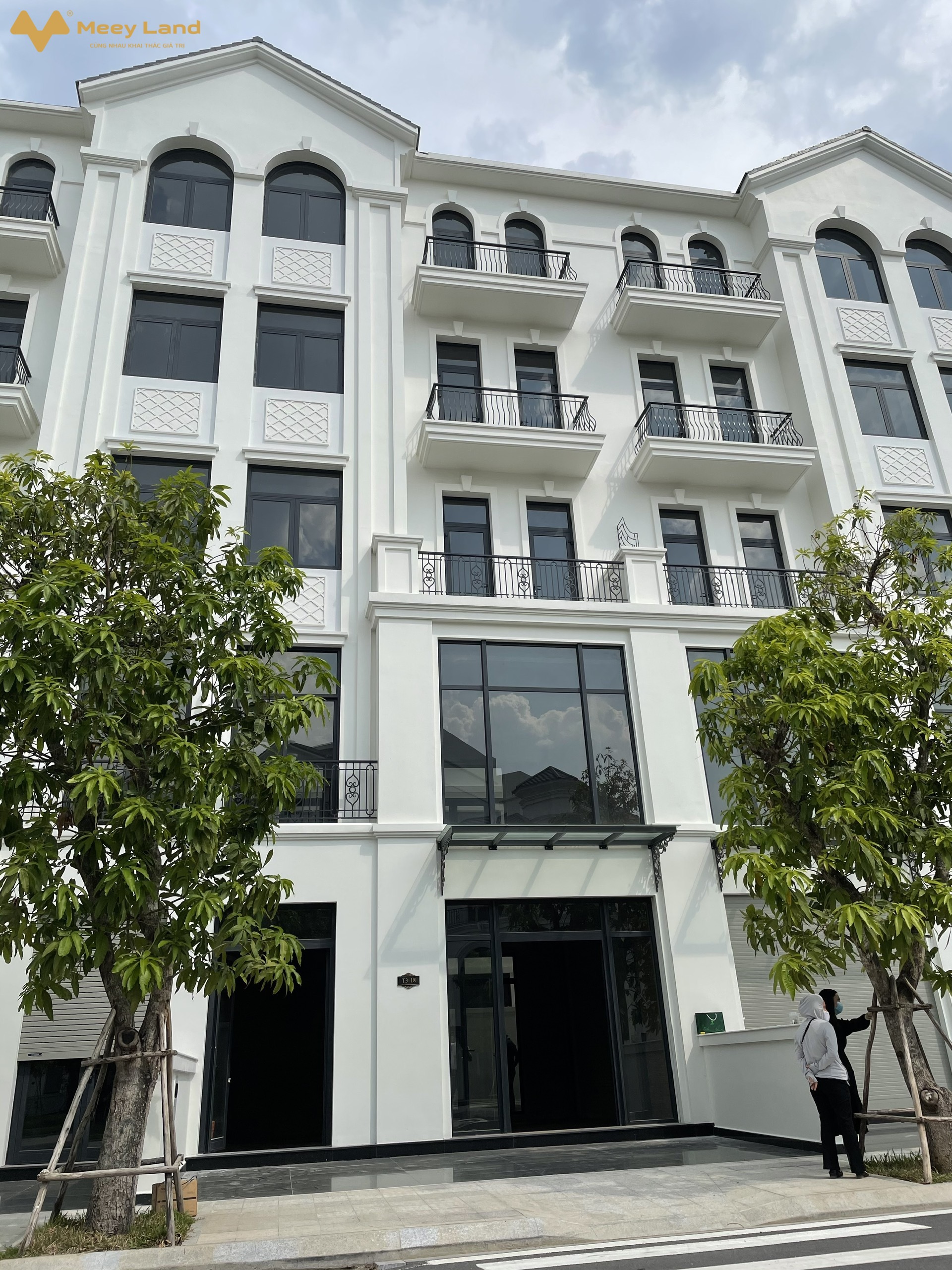 Cho thuê shophouse khu The Manhattan Vinhomes Grand Park Quận 9