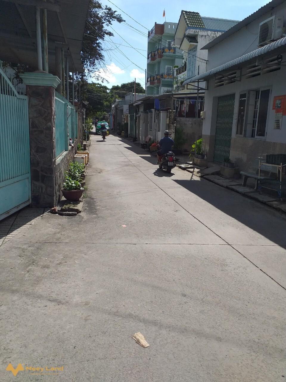 Cần bán gấp nhà mặt tiền đường Nguyễn văn Tăng, nhà 4 tầng lầu, giá rất rẻ chỉ 5,7tỷ