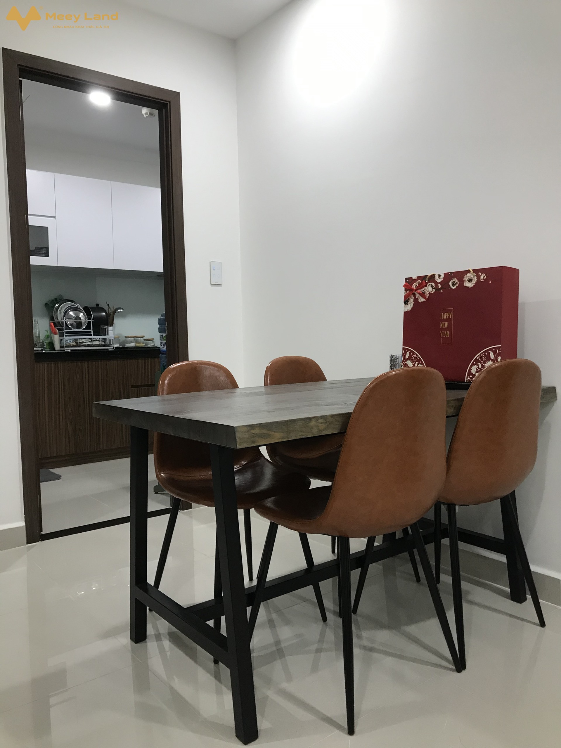 Bán căn hộ Phú Đông Premier, 72m2, 2 phòng ngủ, view Đông Nam, full nội thất, giá 3,6 tỷ, sổ hồng