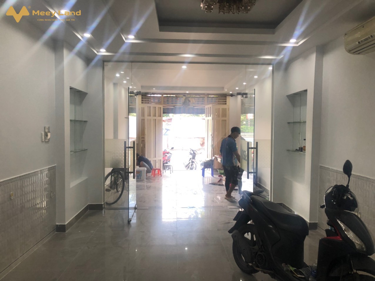 Nhà 4m x 17m, mặt tiền trước sau Trần Xuân Soạn, phường Tân Kiểng, quận 7