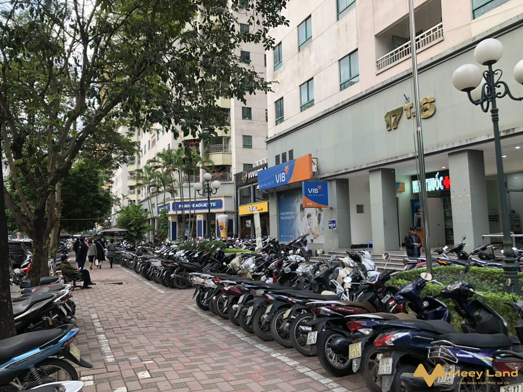 Bán sàn thương mại mặt phố Hoàng Đạo Thúy, tòa 17T6, dòng tiền 117,5 triệu/ tháng