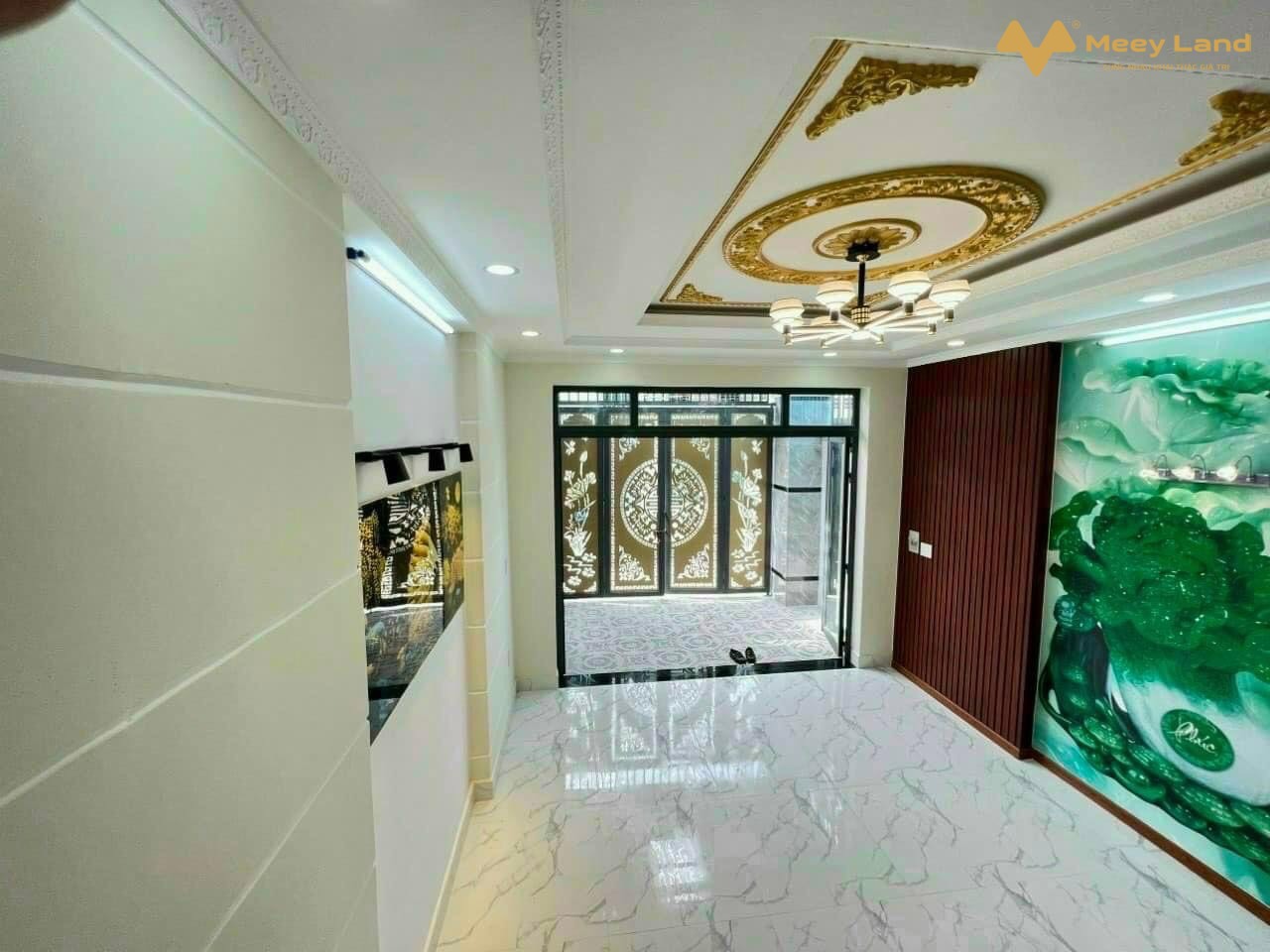 Cần bán biệt thự lô góc mặt đường 441 quận 9, 283m2, 2 tầng, giá 26 tỷ