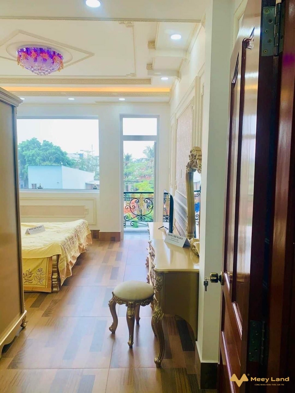 Cần bán gấp nhà đường 385 quận 9, 48m2, 3 tầng hẻm 8m, 5 tỷ