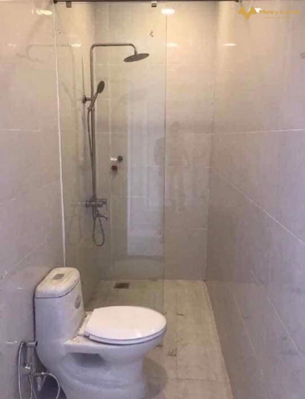 Bán gấp nhà mặt đường 182 phường Tăng Nhơn Phú A quận 9, 40m2, 2 tầng đường 8m, 3,2 tỷ