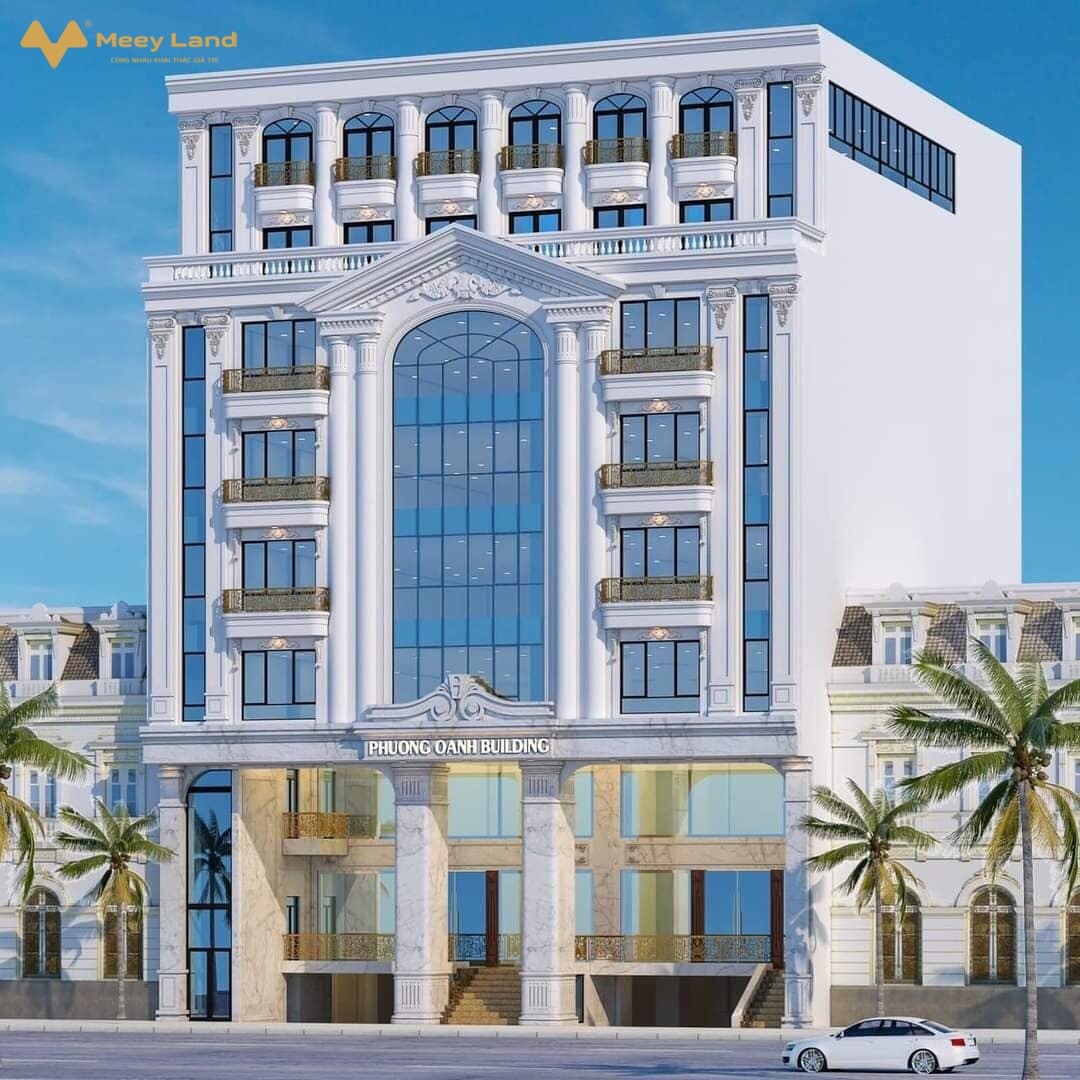 Tòa nhà mặt phố Nguyễn Đình Hoàn, trung tâm Cầu Giấy, diện tích khủng, mặt tiền lớn