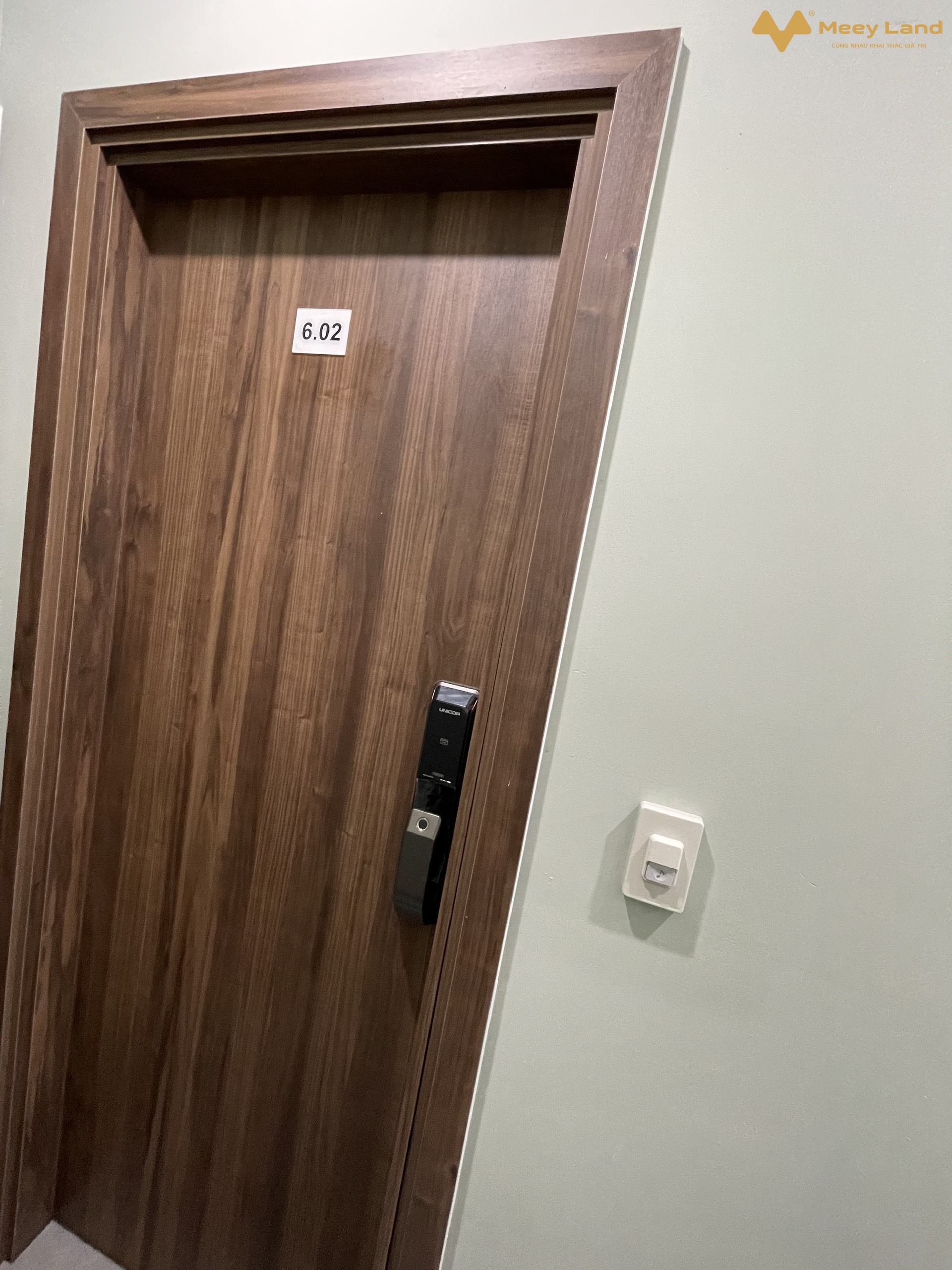 Cho thuê căn hộ Studio mới tinh 25m2, đầy đủ trang thiết bị sịn xò