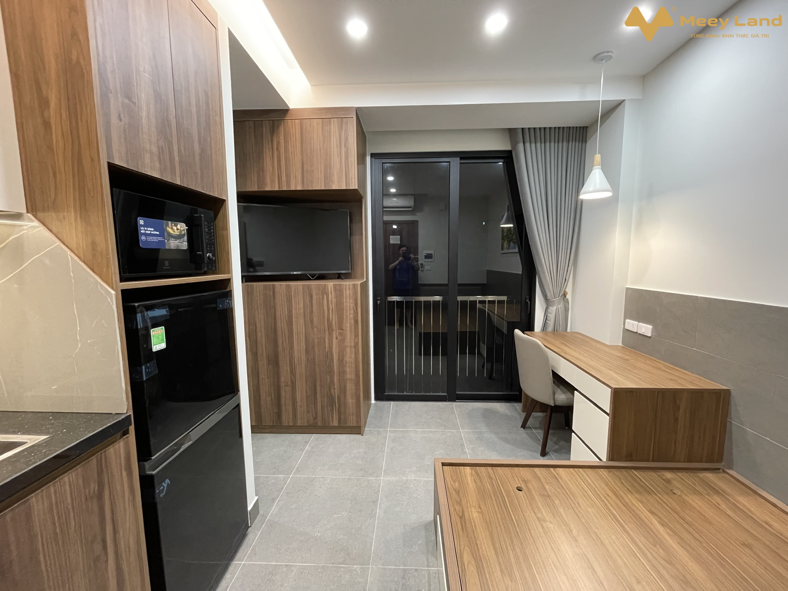 Cho thuê căn hộ Studio mới tinh 25m2, đầy đủ trang thiết bị sịn xò