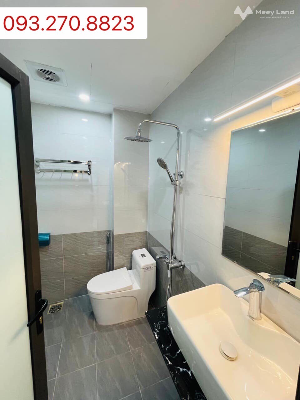 Chung cư mini Trung Hòa, Cầu Giấy, 8 tầng thang máy mới, 29 phòng, cho thuê 160 triệu/ tháng