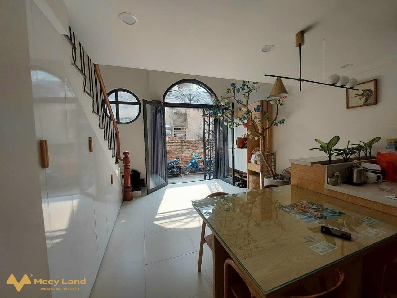 Bán nhà Long Biên đường Bát Khối thiết kế đẹp 35m2, 4,5 tầng, ngõ nông cách ô tô 20m, 3,5 tỷ