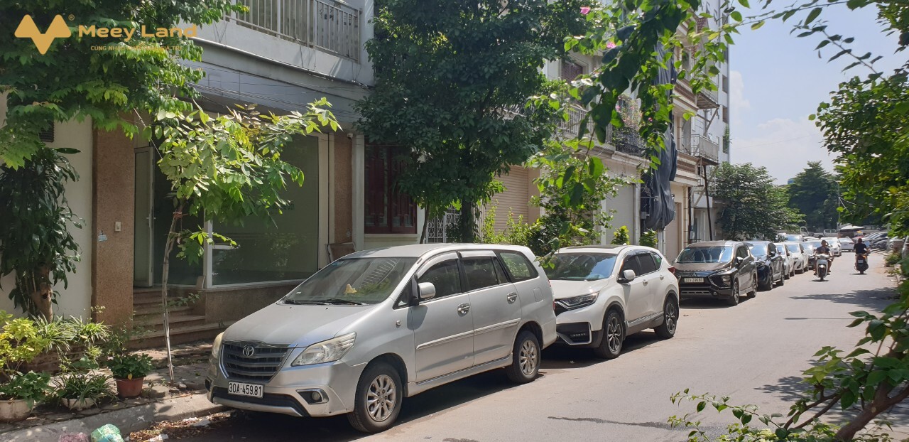 Cho thuê nhà mặt phố Đồng Cổ, Thụy Khuê, Tây Hồ