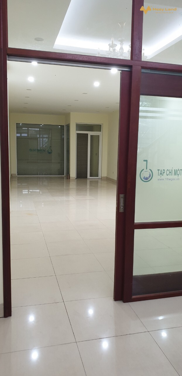 Cho thuê nhà liền kề dự án 249A Thụy Khuê, tầng 1+2, 25 triệu tháng