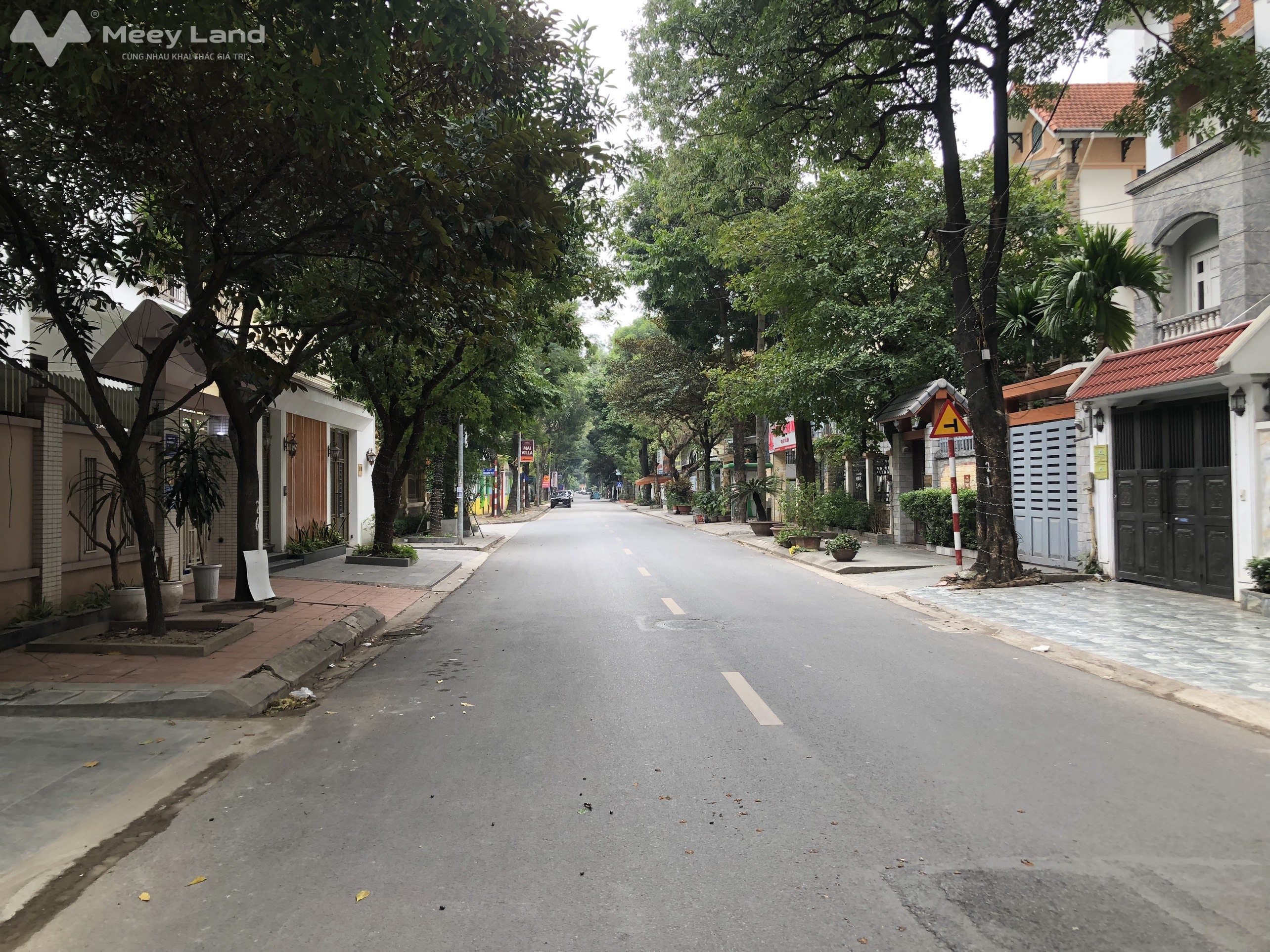 Chính chủ bán biệt thự Mỹ Đình, giá tốt nhất