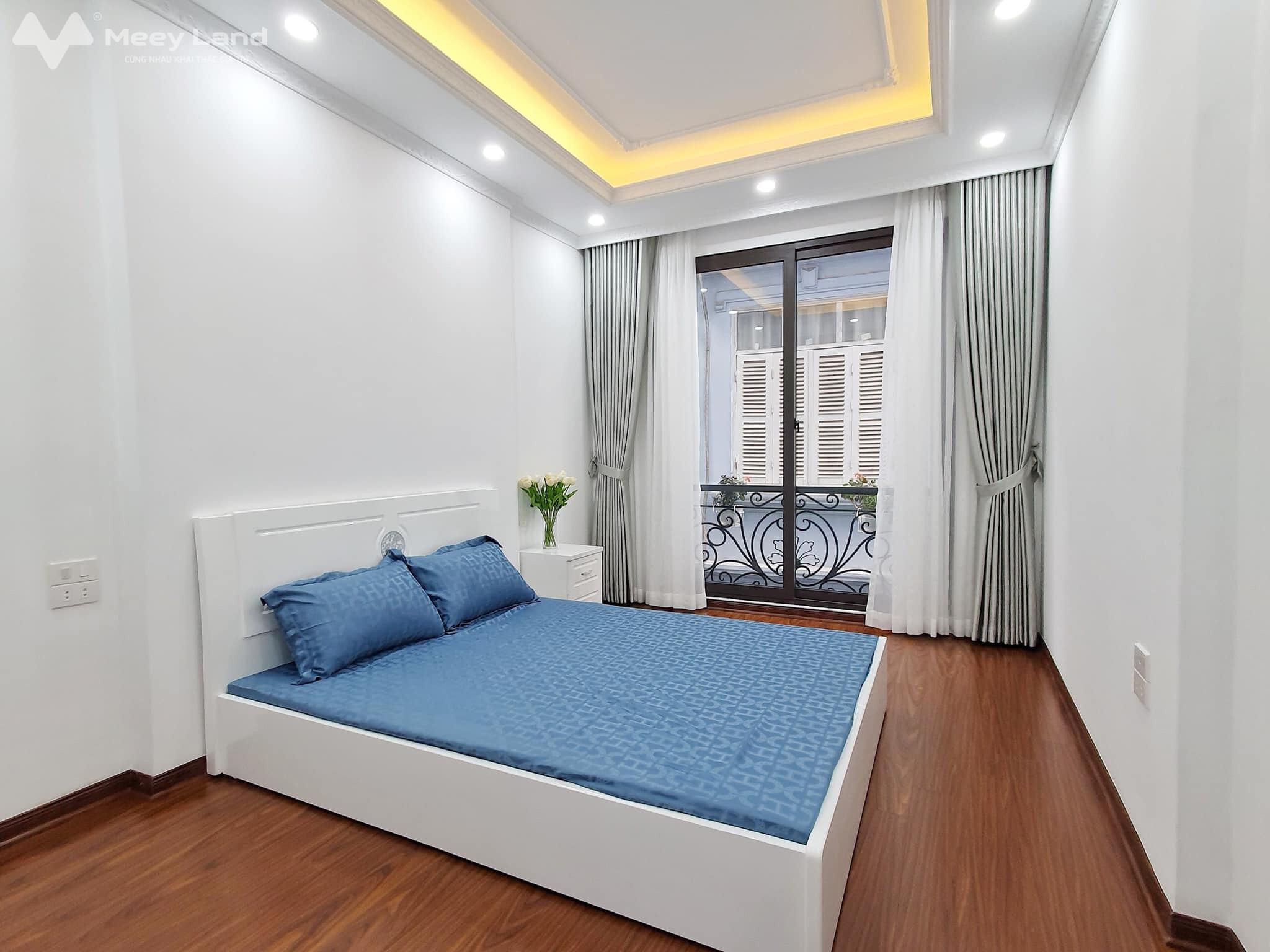 Bán nhà Thịnh Quang, ngõ rộng, thông thoáng, gần phố, nhà mới ở ngay, 44m2, giá 6,3 tỷ